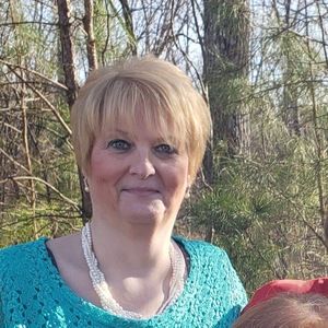 Meet your Posher, Carol